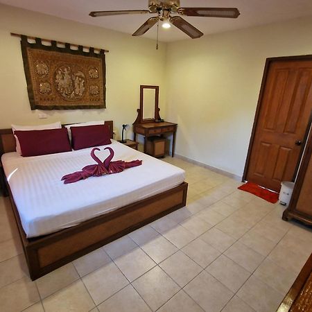 Villa Oranje Чиангмай Екстериор снимка
