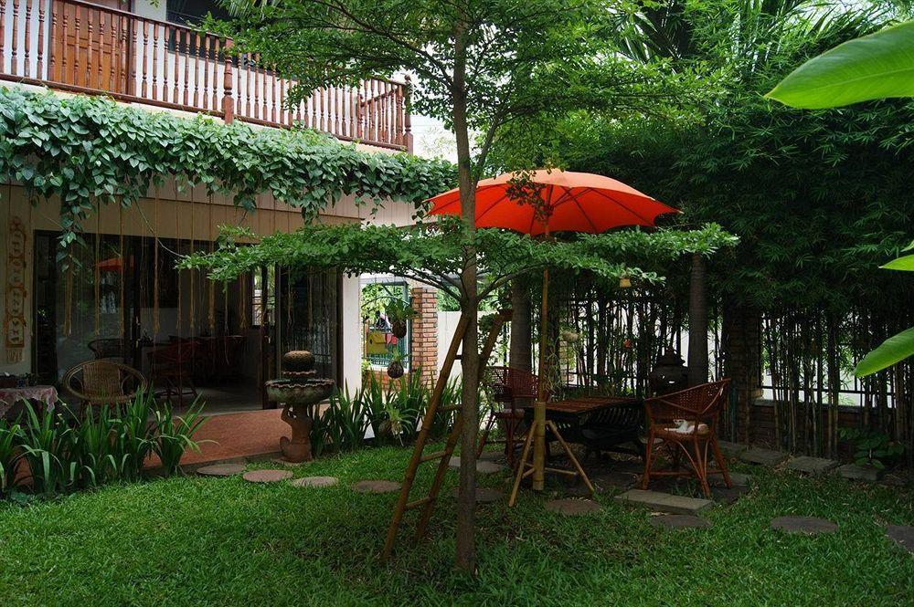 Villa Oranje Чиангмай Екстериор снимка